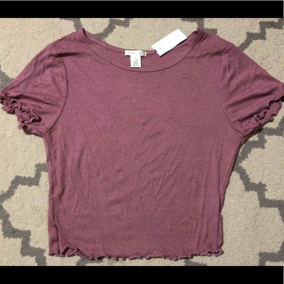 3/$15 🎉 Mauve crop top - Picture 1 of 2
